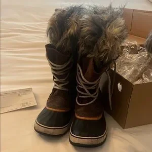Sorel | Shoes | Sorel Brown And Black Rain Snow Boots With  display picture 1